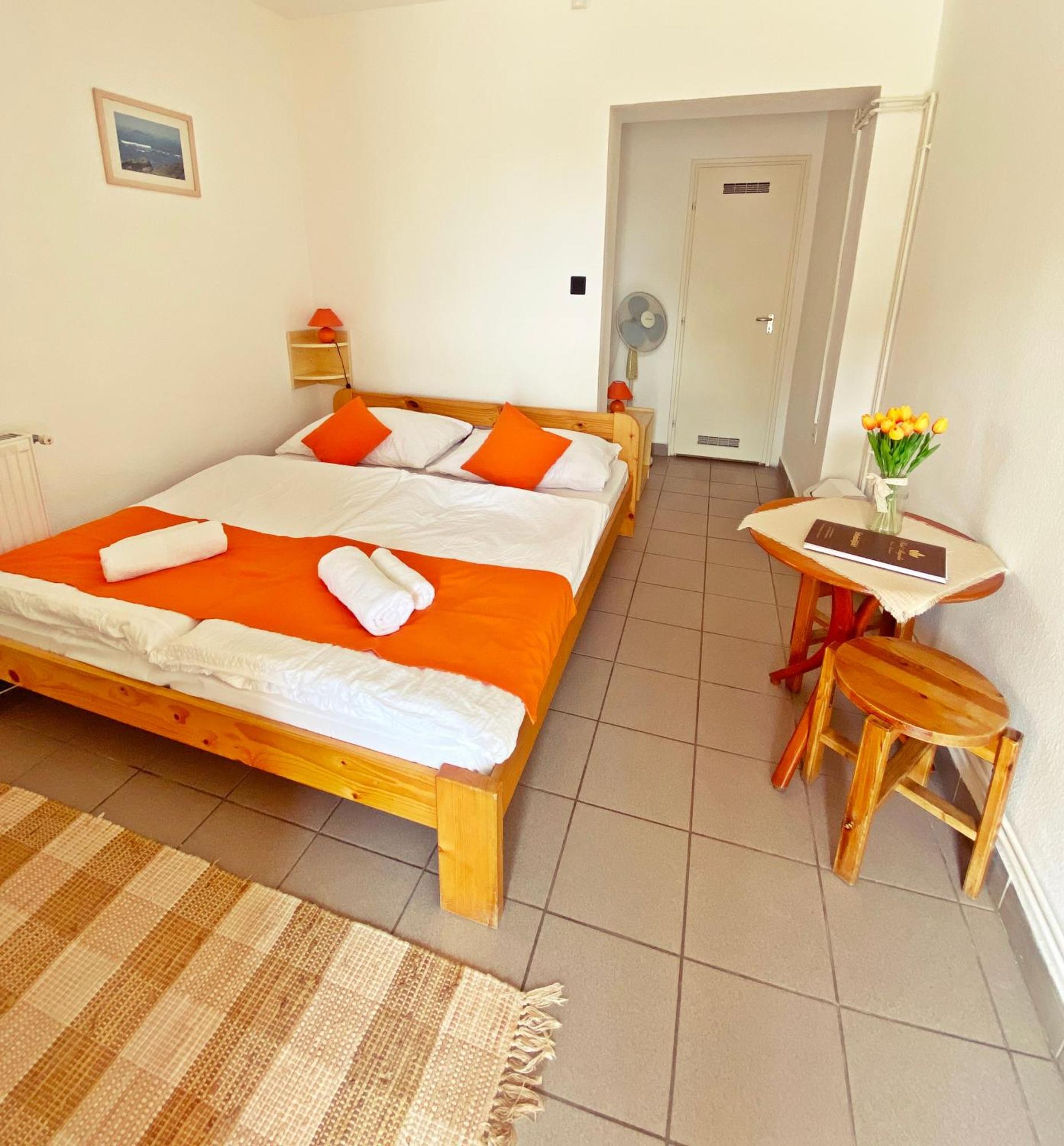 Hotel Magnolia Balatonszepezd Zimmer foto